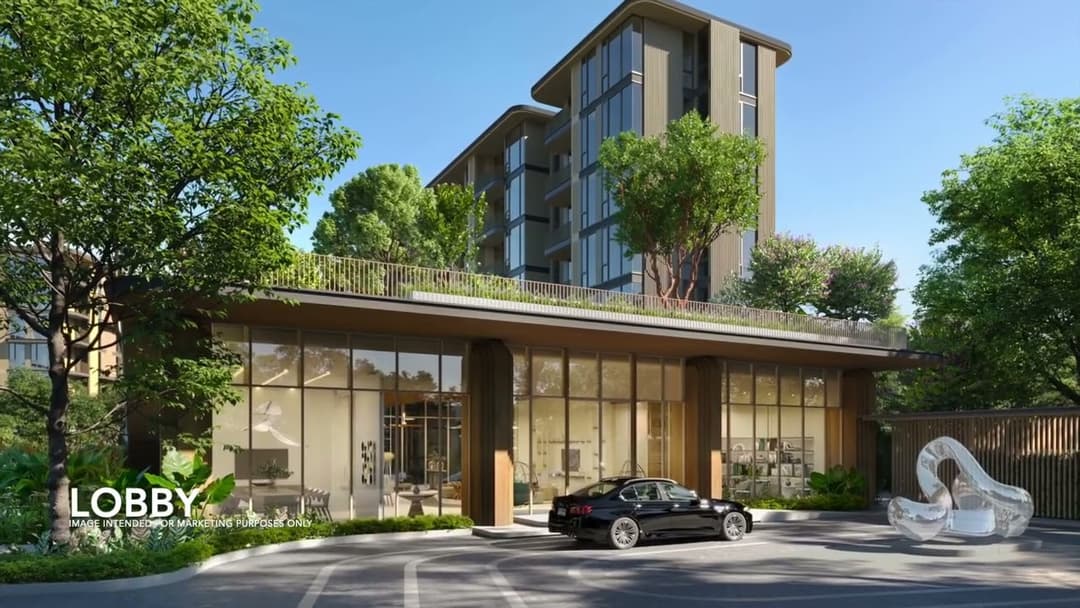 Lobby & Internal Courtyard